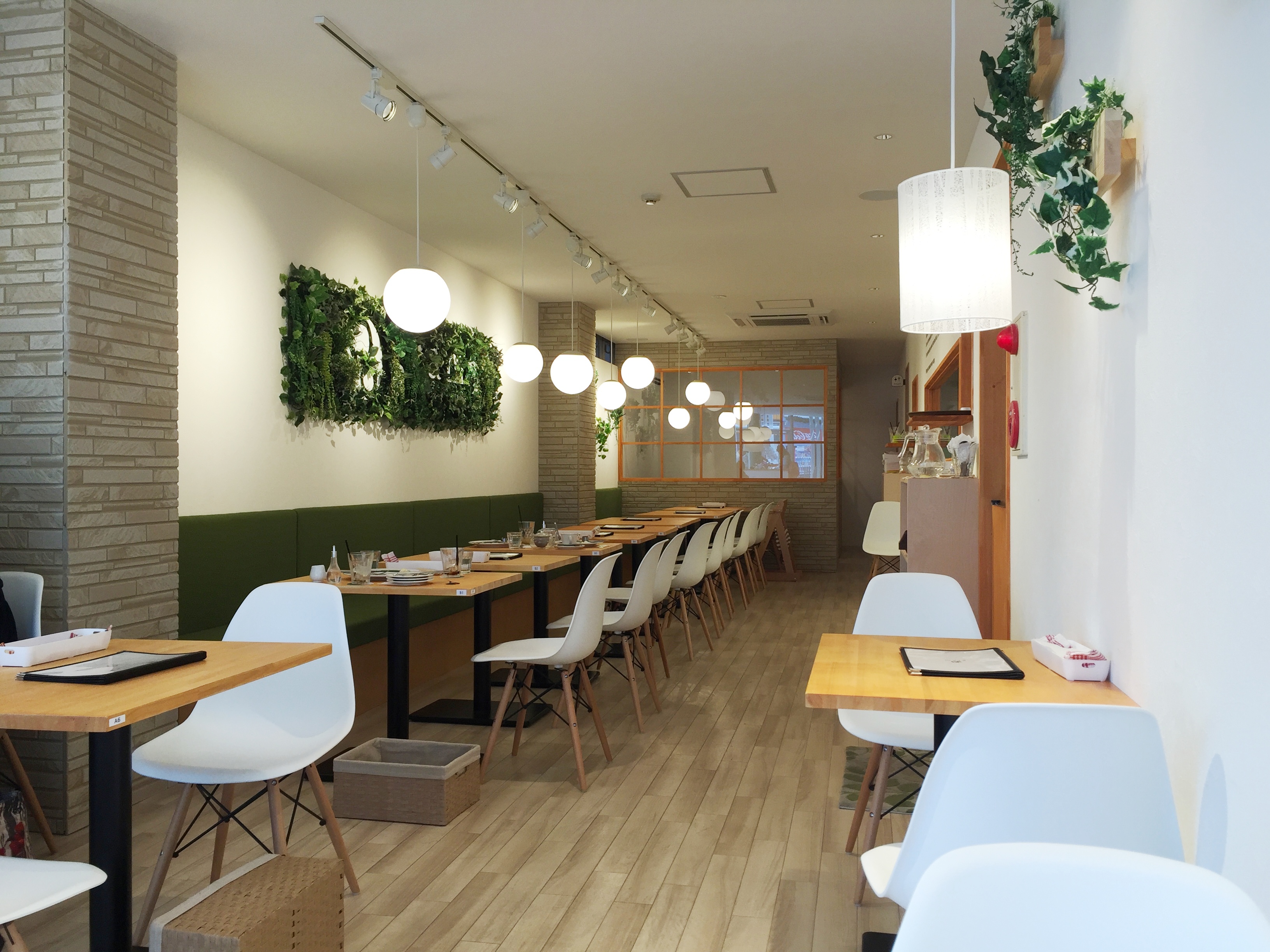 カフェ